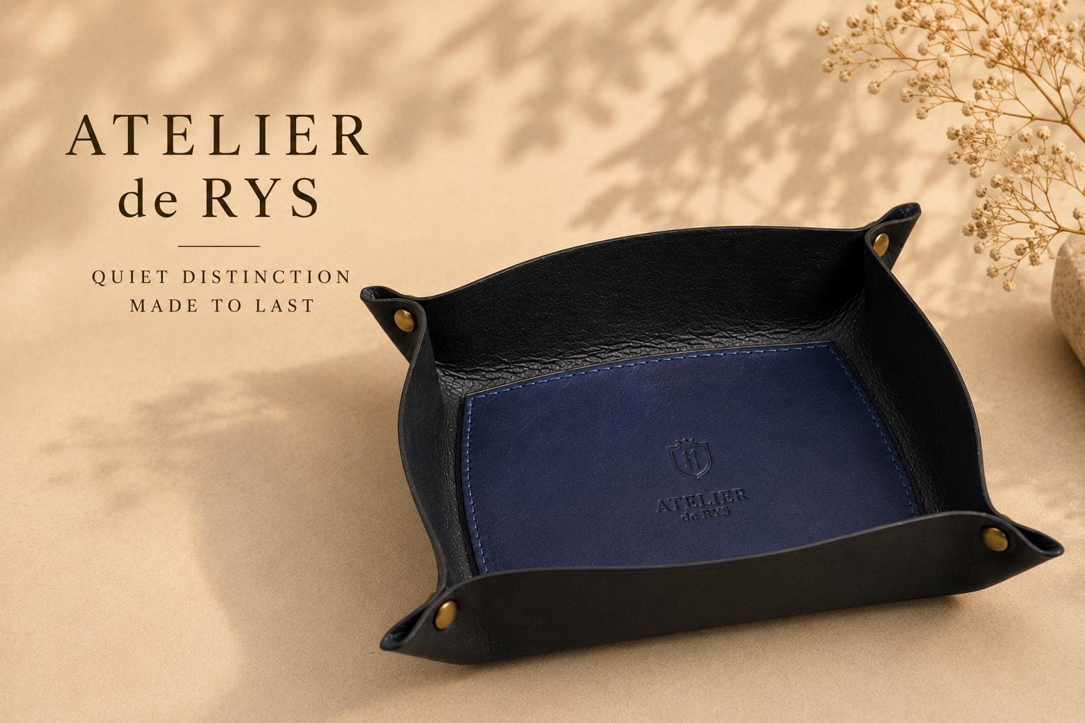 Personalised Leather Valet Tray | Men's Catchall Desk Organiser | Gift for Him | Anniversary Present